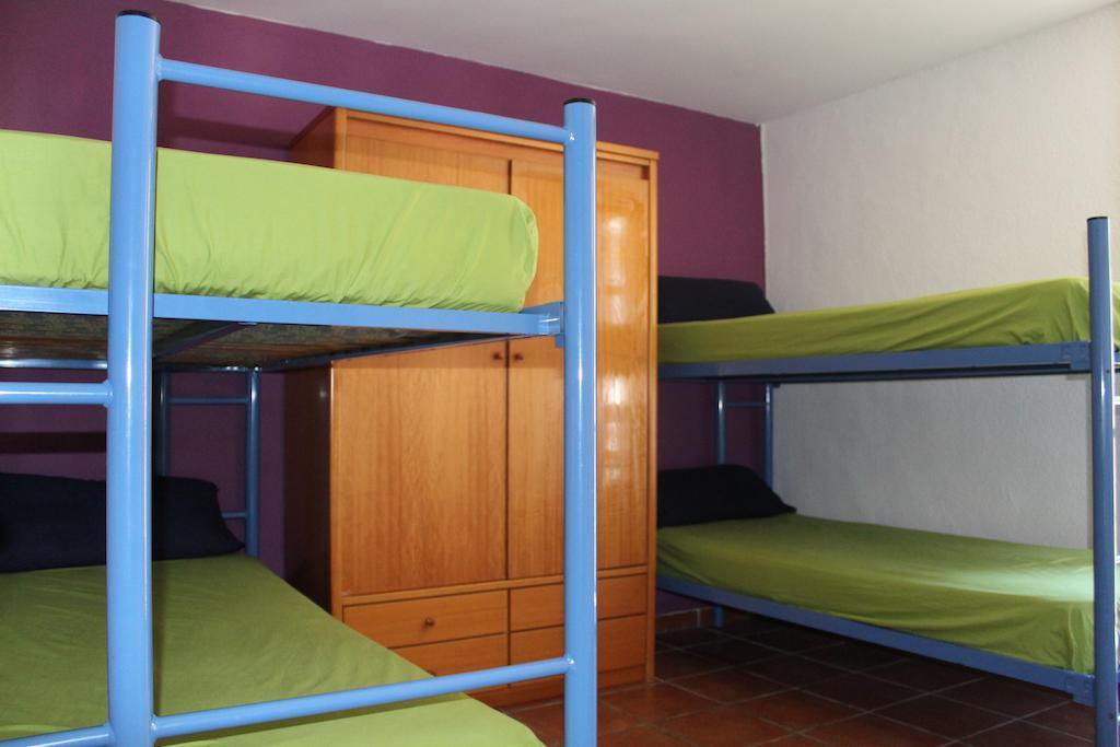 Albergue De Canfranc Estacion Pokoj fotografie