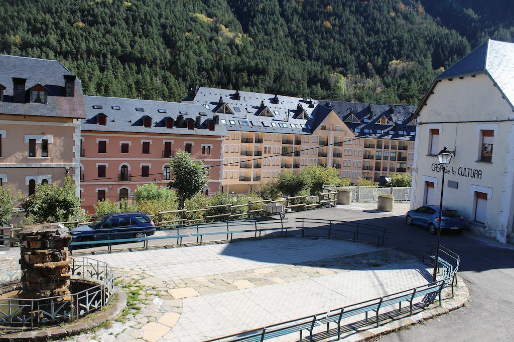 Albergue De Canfranc Estacion Pokoj fotografie